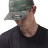 Unisex Brandit | Flexfit Garment Washed Camo Cap Armeegrun